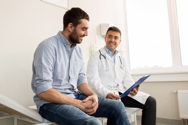 Consultazione con un medico sulla riabilitazione dopo l'ingrandimento del pene mediante legamentotomia