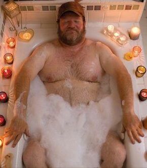Un bagno alcalino con soda può ingrandire il tuo pene
